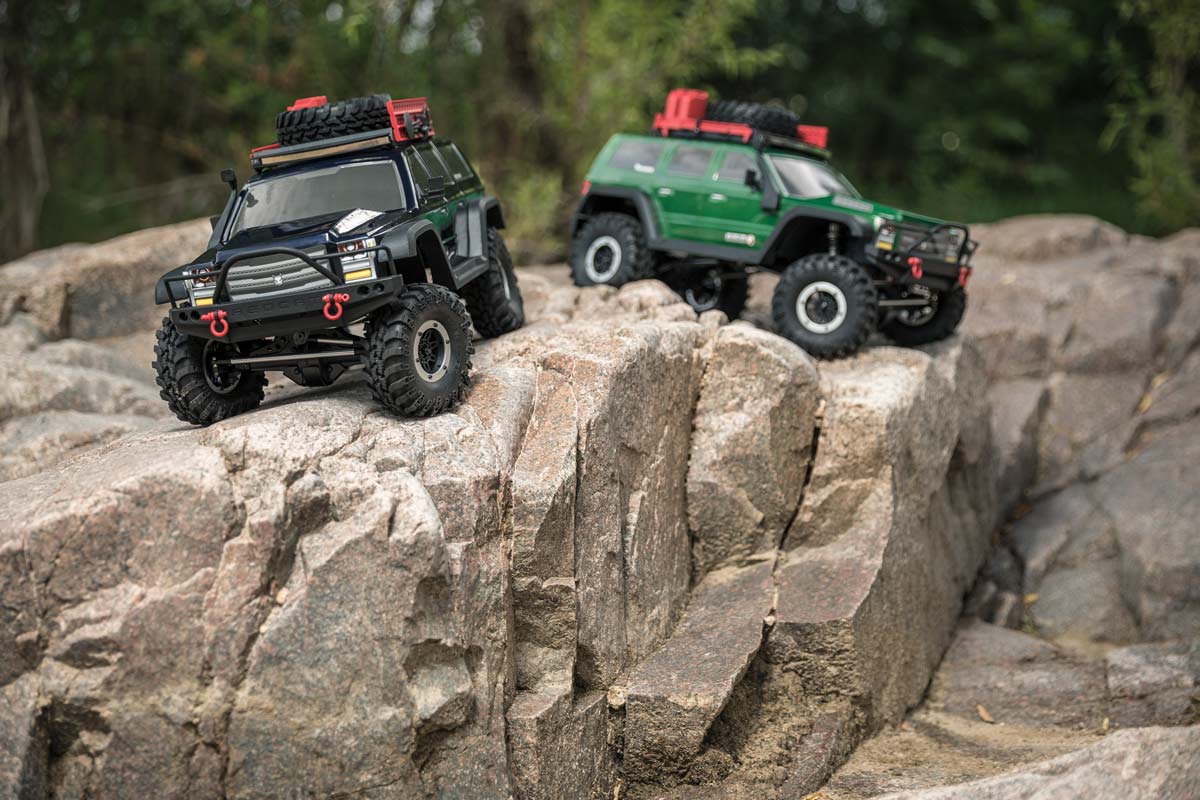 Redcat Everest Gen7 PRO RC Scale Crawler - 1:10 Brushed Rock Crawler - Image 19