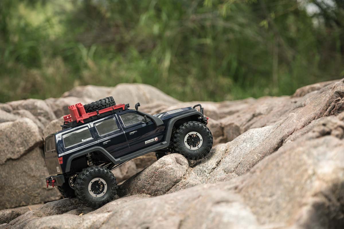 Redcat Everest Gen7 PRO RC Scale Crawler - 1:10 Brushed Rock Crawler - Image 22