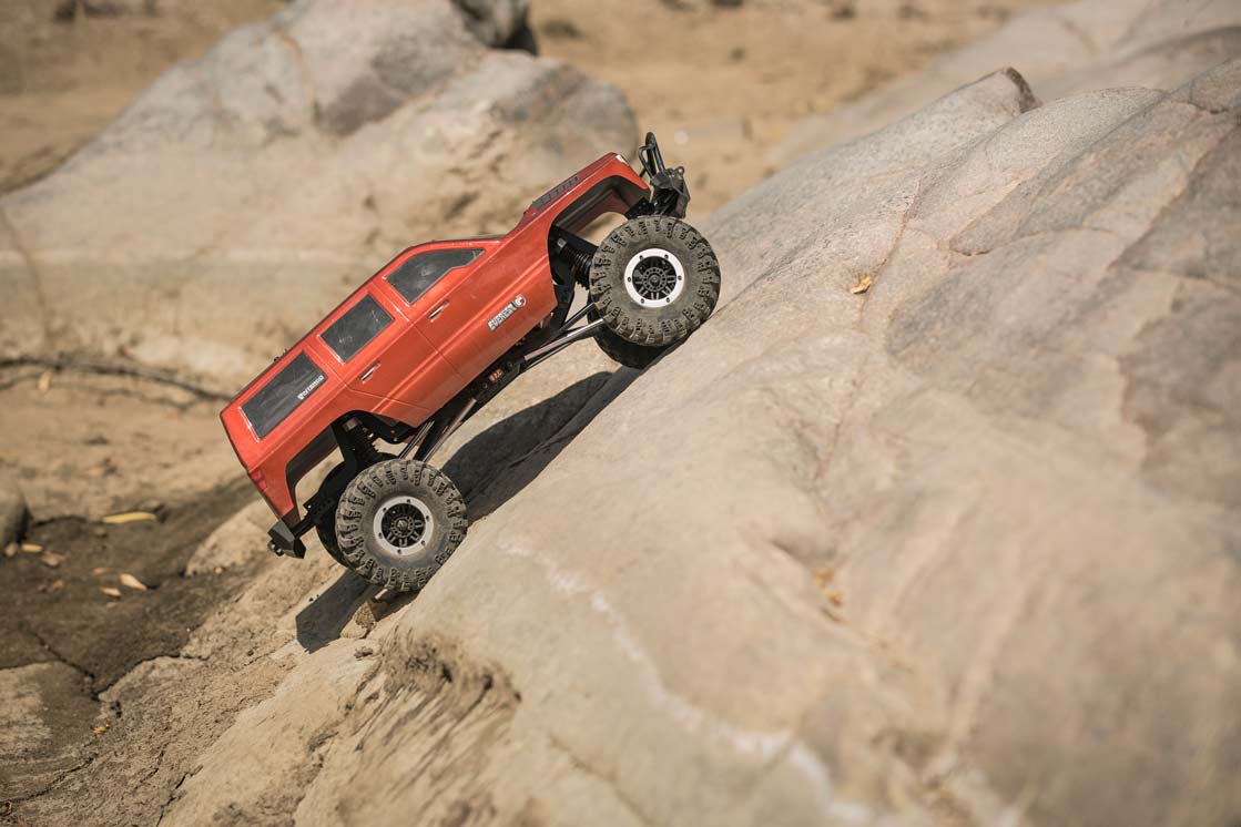 Redcat Everest Gen7 Sport RC Crawler - 1:10 Brushed Rock Crawler - Image 25