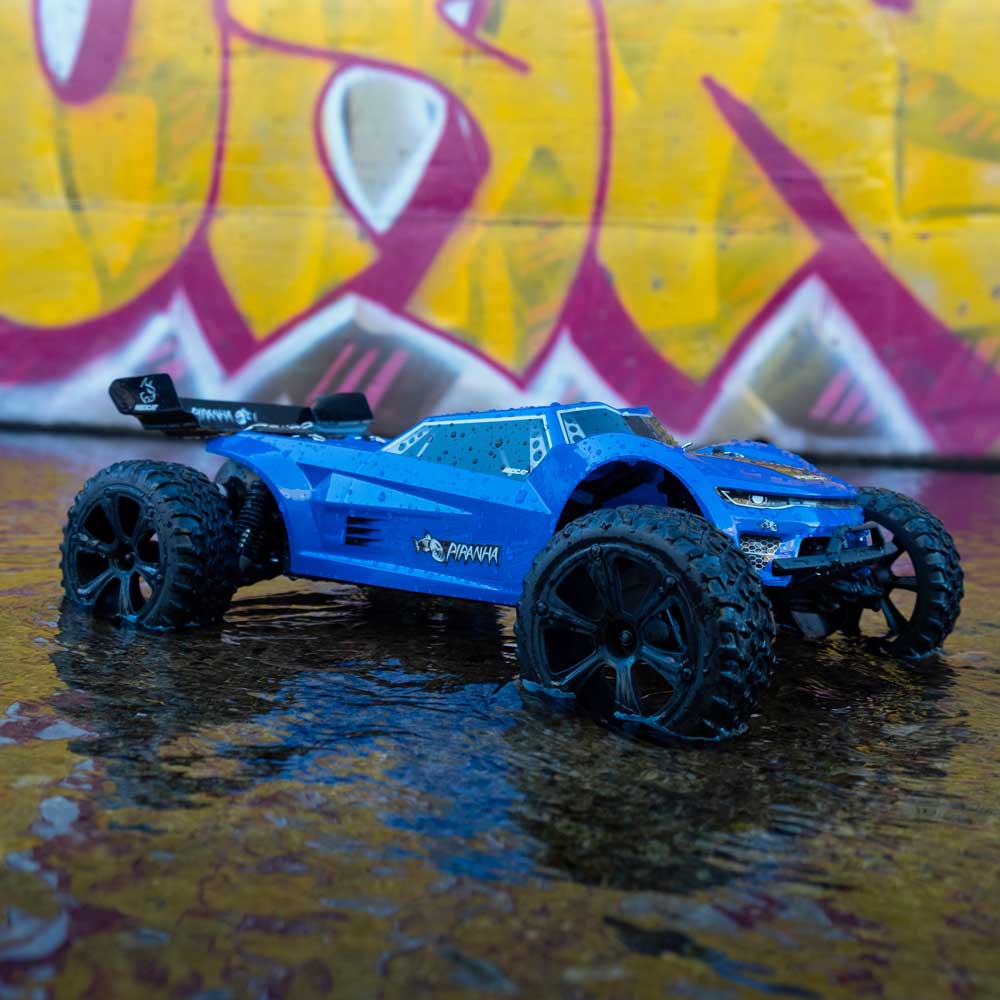 Redcat Piranha TR10 RC Car - 1:10 Brushed 2WD Electric Truggy - Image 12