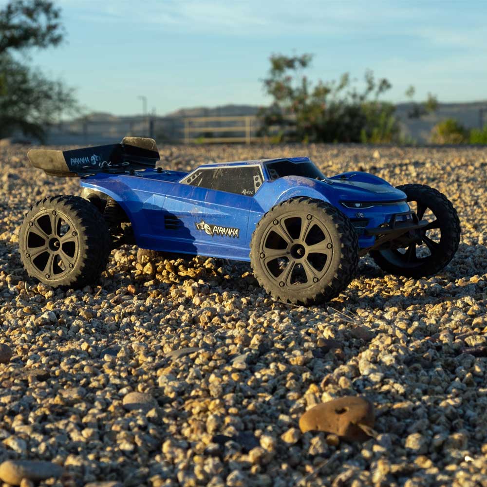 Redcat Piranha TR10 RC Car - 1:10 Brushed 2WD Electric Truggy - Image 18