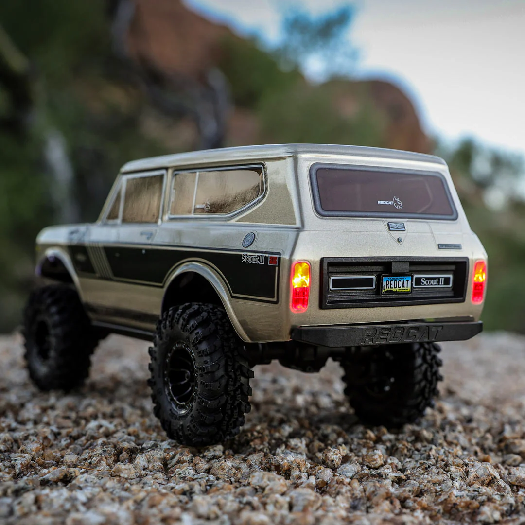 Redcat Ascent-18 International Scout II Brushless - 1/18 Scale Brushless Electric Rock Crawler - Image 29