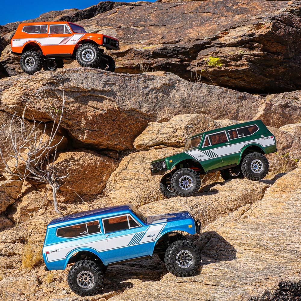 Redcat Ascent-18 International Scout II - 1/18 Scale Brushed Electric Rock Crawler - Image 26
