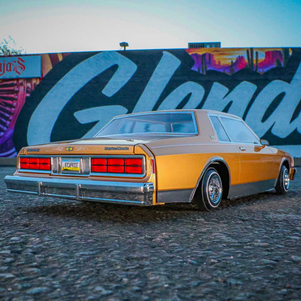 Redcat Caprice Classic RC Car - 1:10 1987 Chevrolet Caprice Classic Hopping Lowrider - Image 24