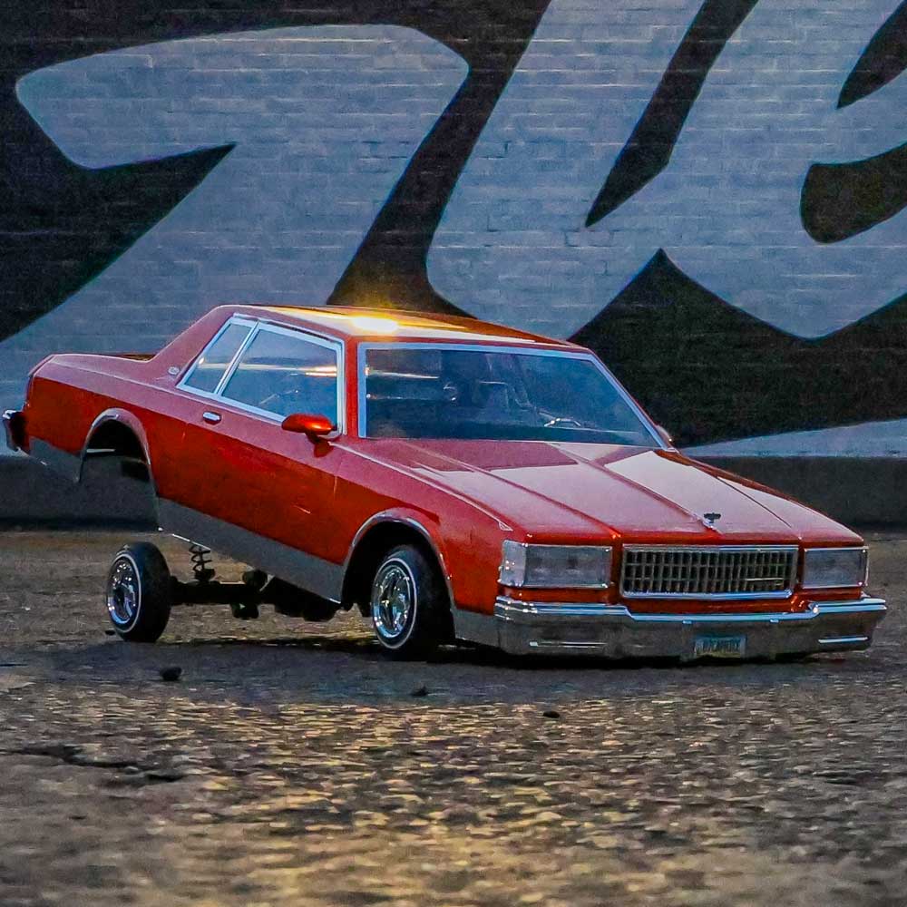 Redcat Caprice Classic RC Car - 1:10 1987 Chevrolet Caprice Classic Hopping Lowrider - Image 26