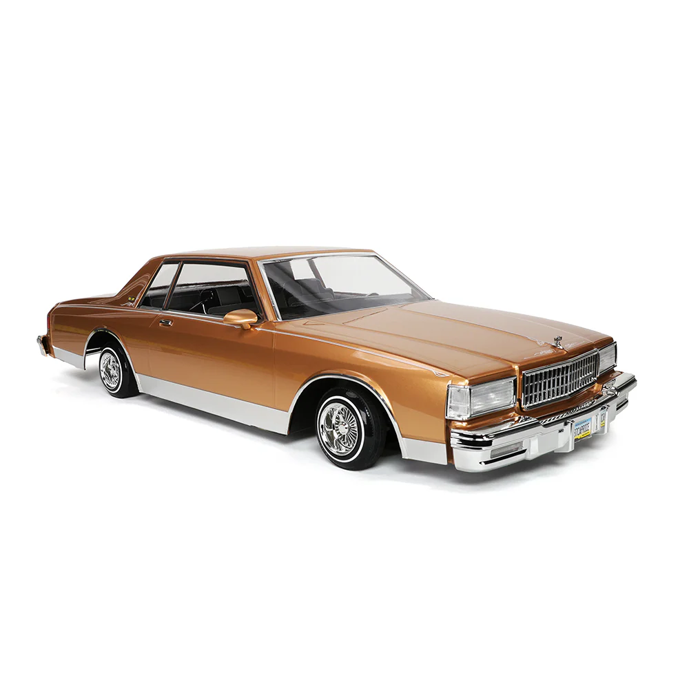 Redcat Caprice Classic RC Car - 1:10 1987 Chevrolet Caprice Classic Hopping Lowrider - Image 6