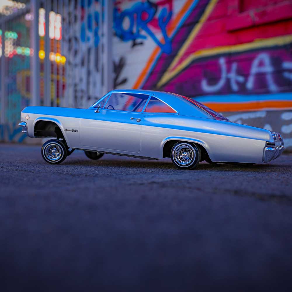 Redcat SixtyFive RC Car - 1:10 1965 Chevrolet Impala Hopping Lowrider - Image 37