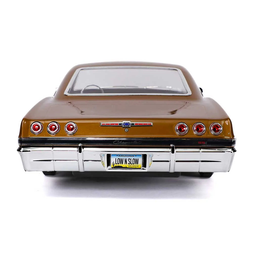 Redcat SixtyFive RC Car - 1:10 1965 Chevrolet Impala Hopping Lowrider - Image 9