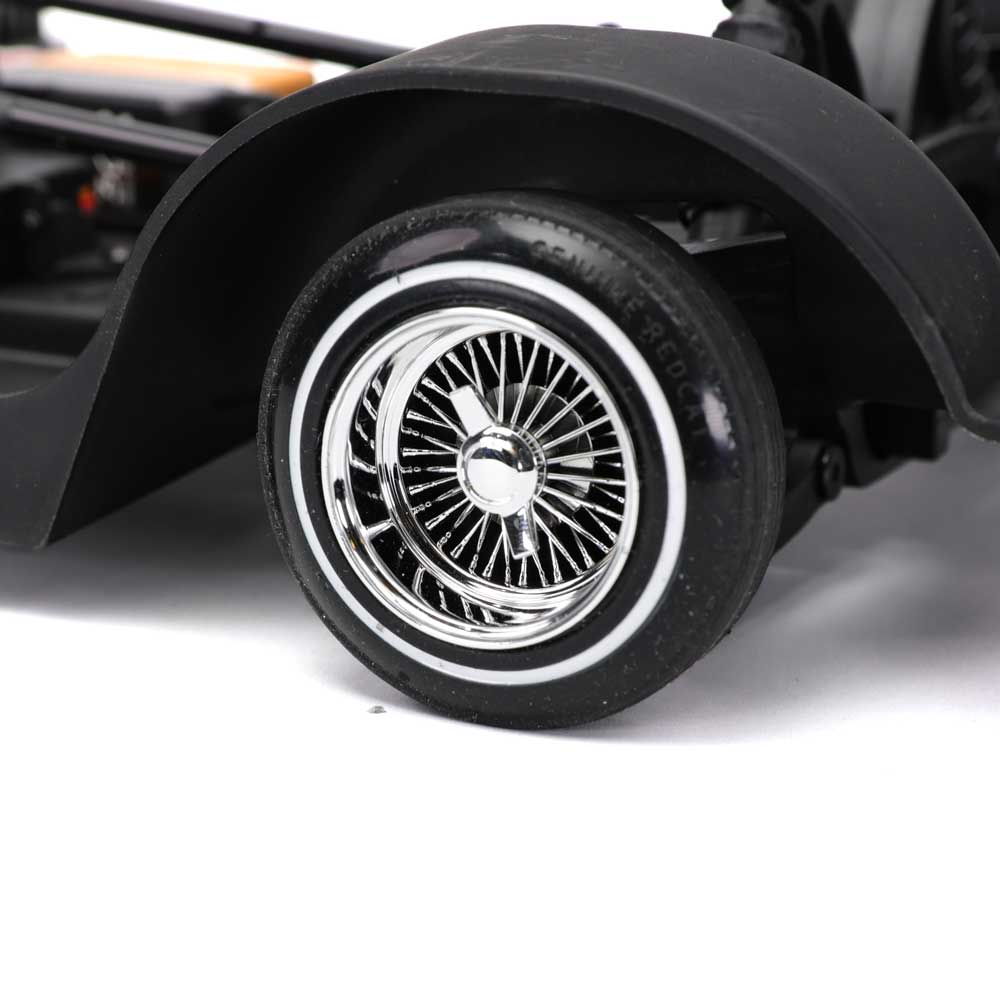 Redcat SixtyThree RC Car -  1:10 1963 Chevrolet Impala Hopping Lowrider - Image 29
