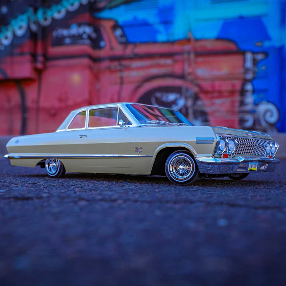 Redcat SixtyThree RC Car -  1:10 1963 Chevrolet Impala Hopping Lowrider - Image 37