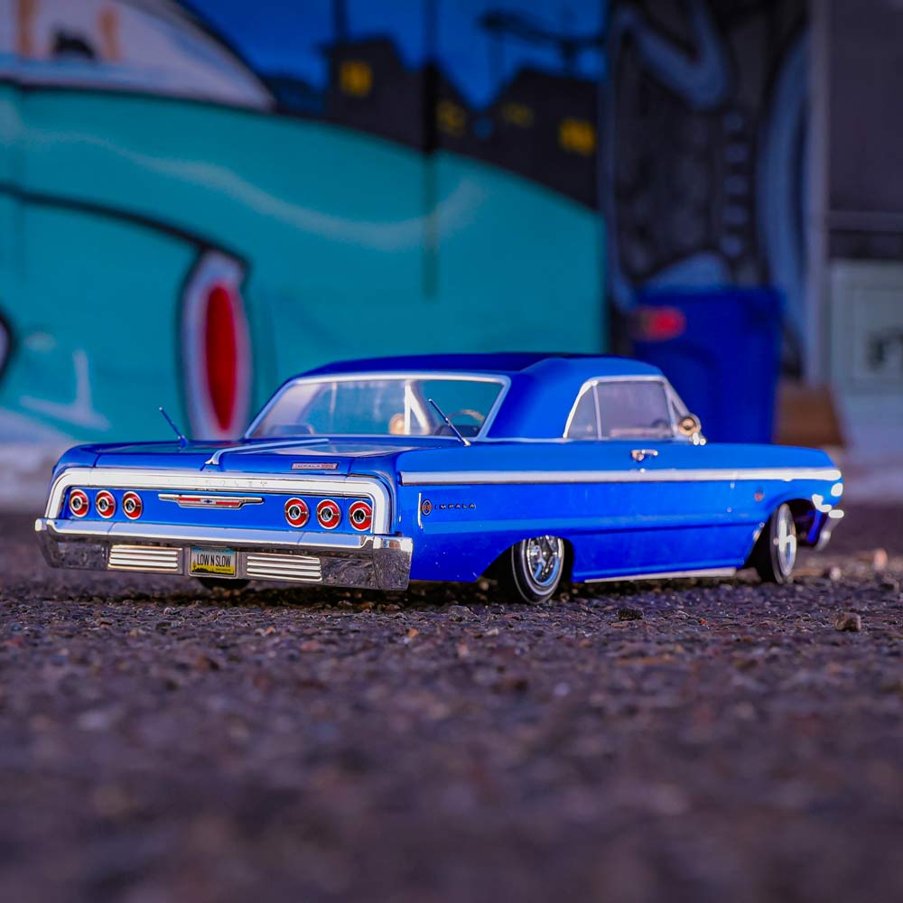 Redcat SixtyFour RC Car - 1:10 1964 Chevrolet Impala Hopping Lowrider - Image 29