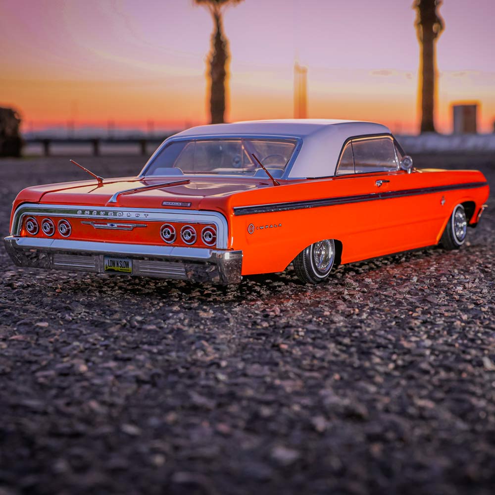 Redcat SixtyFour RC Car - 1:10 1964 Chevrolet Impala Hopping Lowrider - Image 32