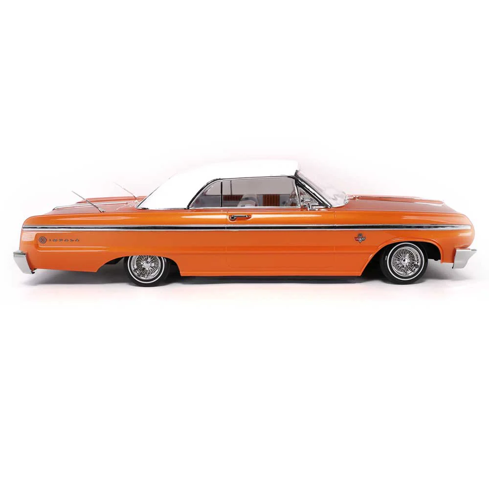 Redcat SixtyFour RC Car - 1:10 1964 Chevrolet Impala Hopping Lowrider - Image 7
