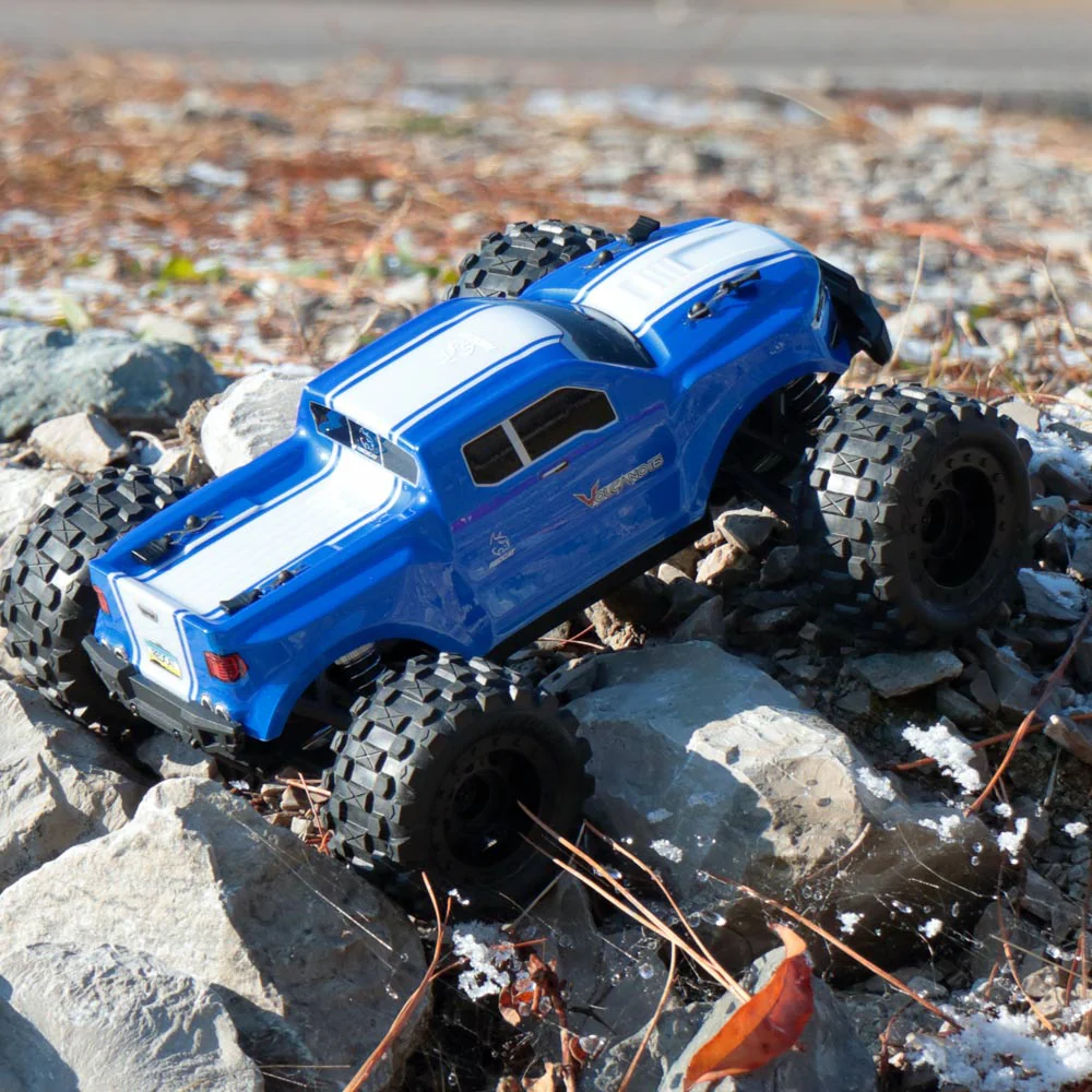 Redcat Volcano-16 1/16 Scale Brushed Monster Truck - Image 14